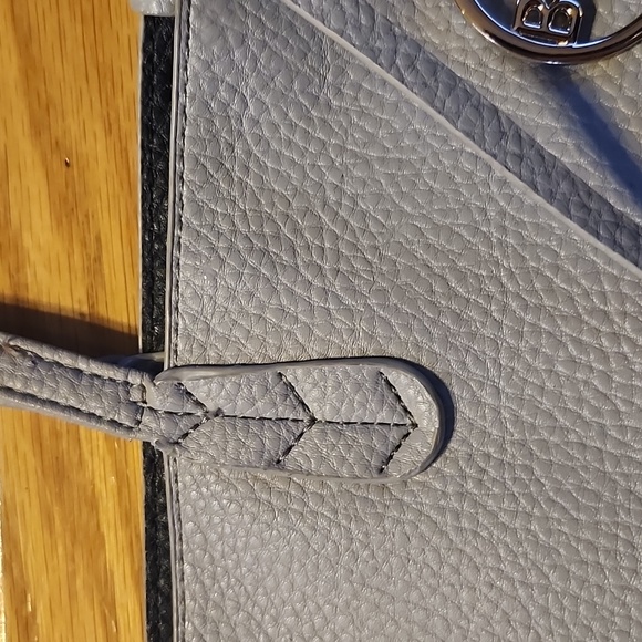 BCBG Light Gray Tote - Picture 4 of 16